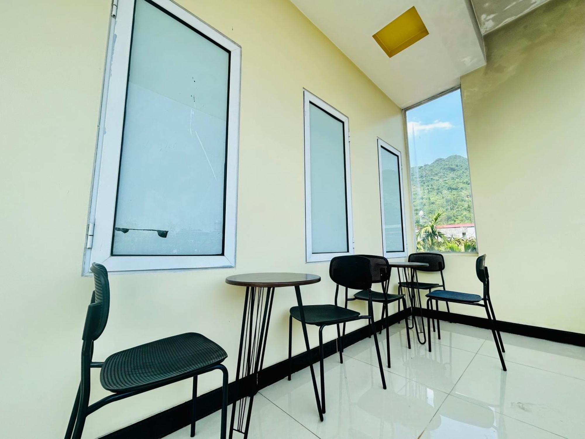 Majestic Hostel - Tour & Motorbike Rental Ha Giang Eksteriør bilde
